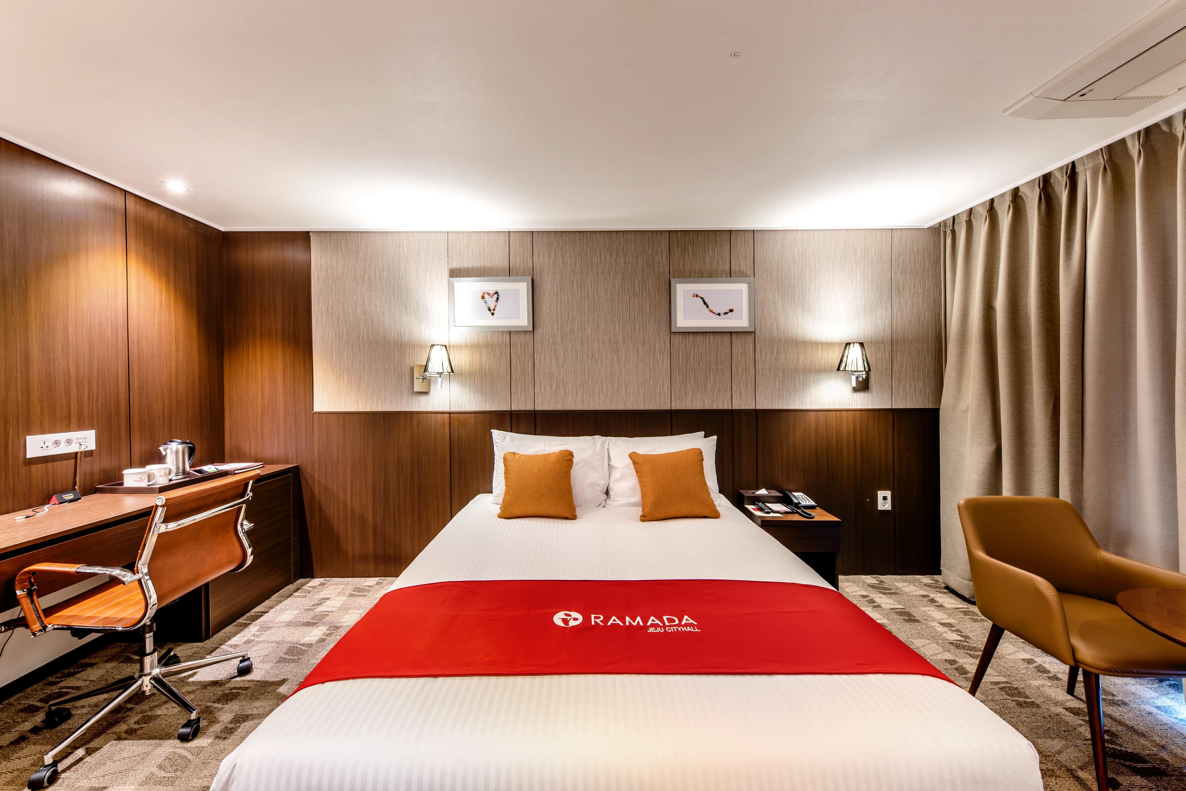 Ramada By Wyndham Jeju City Hall Εξωτερικό φωτογραφία