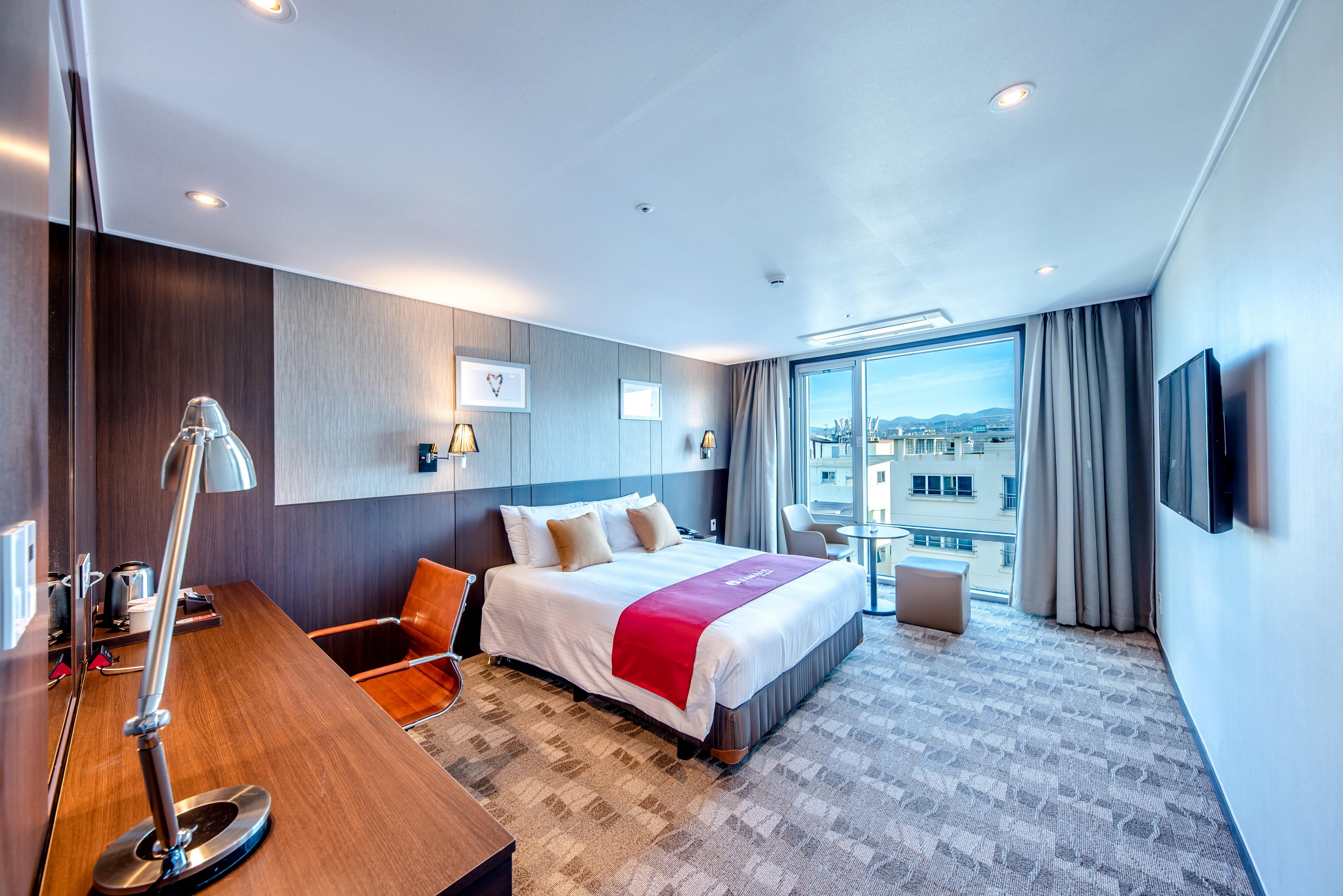 Ramada By Wyndham Jeju City Hall Εξωτερικό φωτογραφία