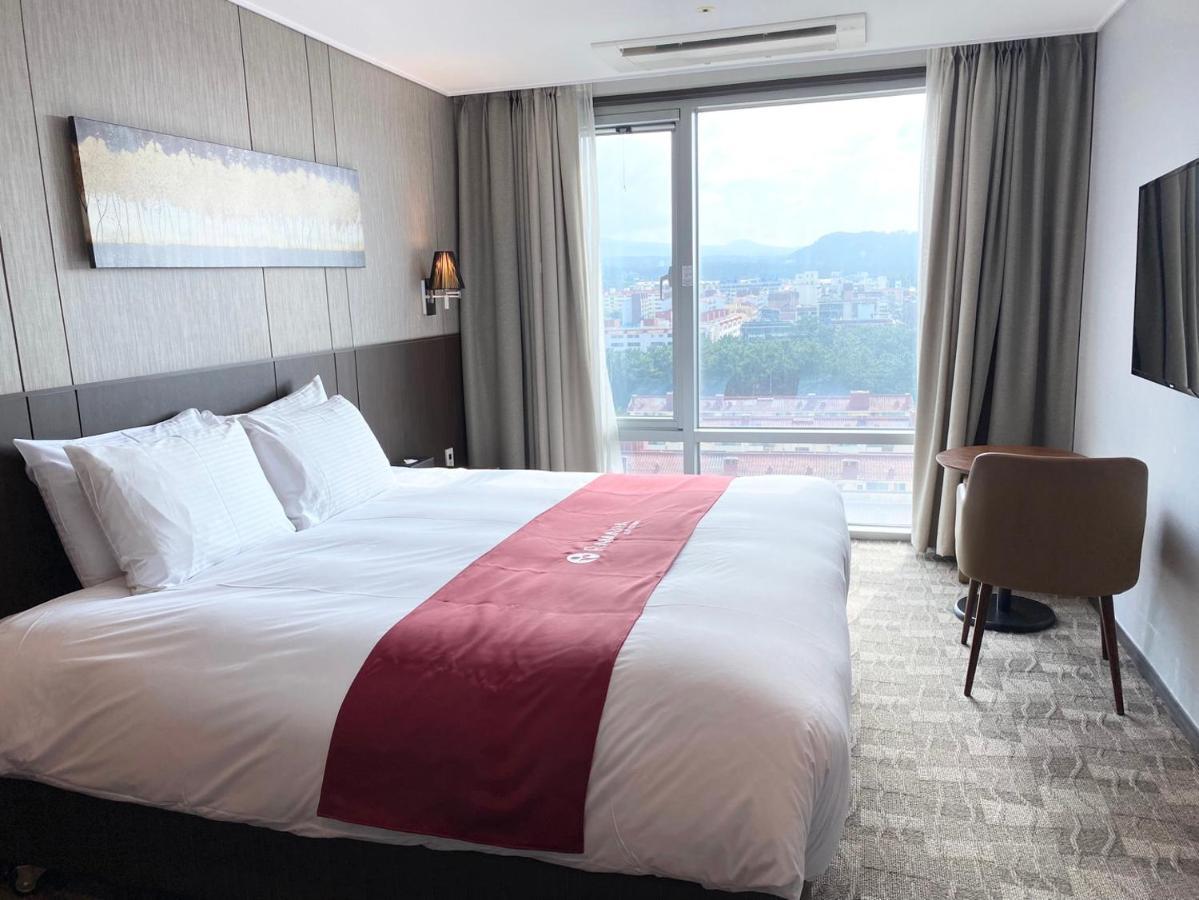 Ramada By Wyndham Jeju City Hall Εξωτερικό φωτογραφία