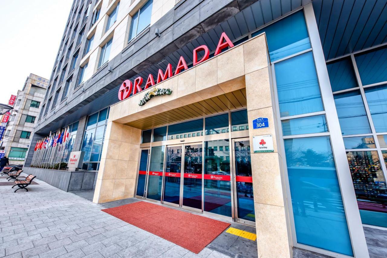 Ramada By Wyndham Jeju City Hall Εξωτερικό φωτογραφία